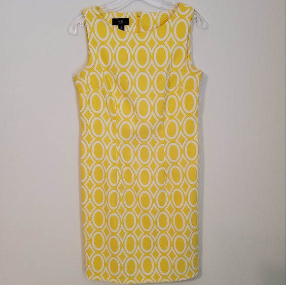 AGB DRESS Dresses & Skirts - AGB DRESS SZ 8 SHEATH DRESS STRETCH YELLOW GEO PRINT SLEEVELESS BOAT NECK